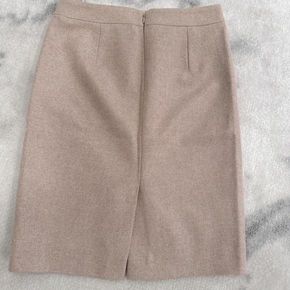 2 Wool j crew pencil skirt beige/black - Picture 5 of 5
